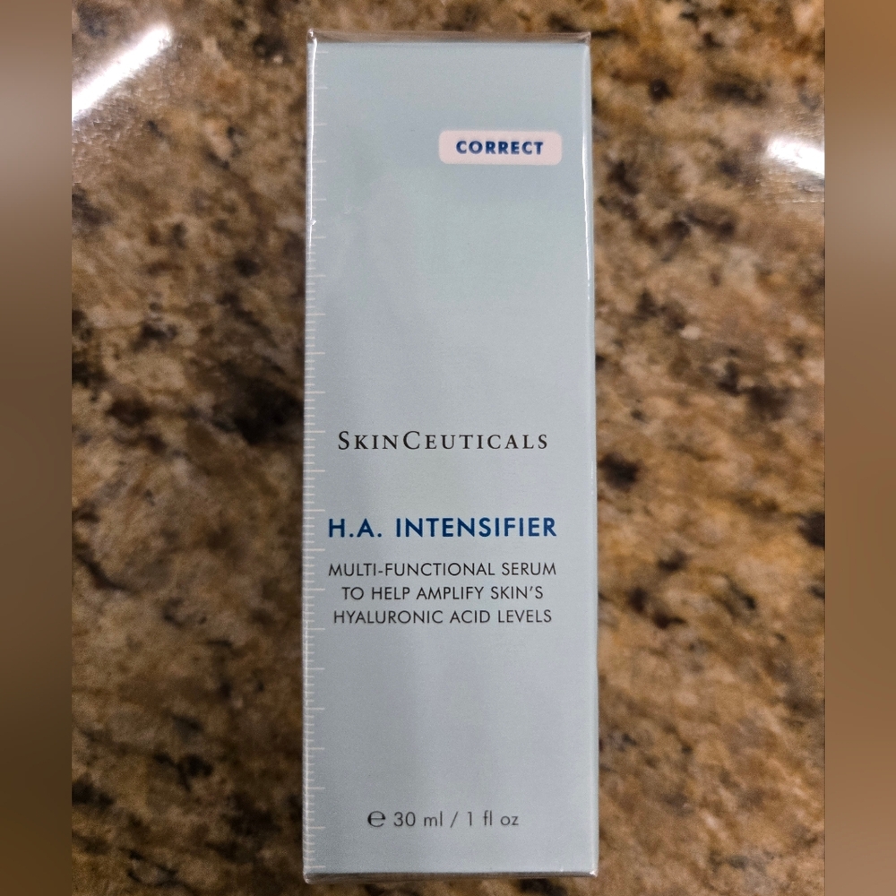SkinCeuticals H.A. Intensifier